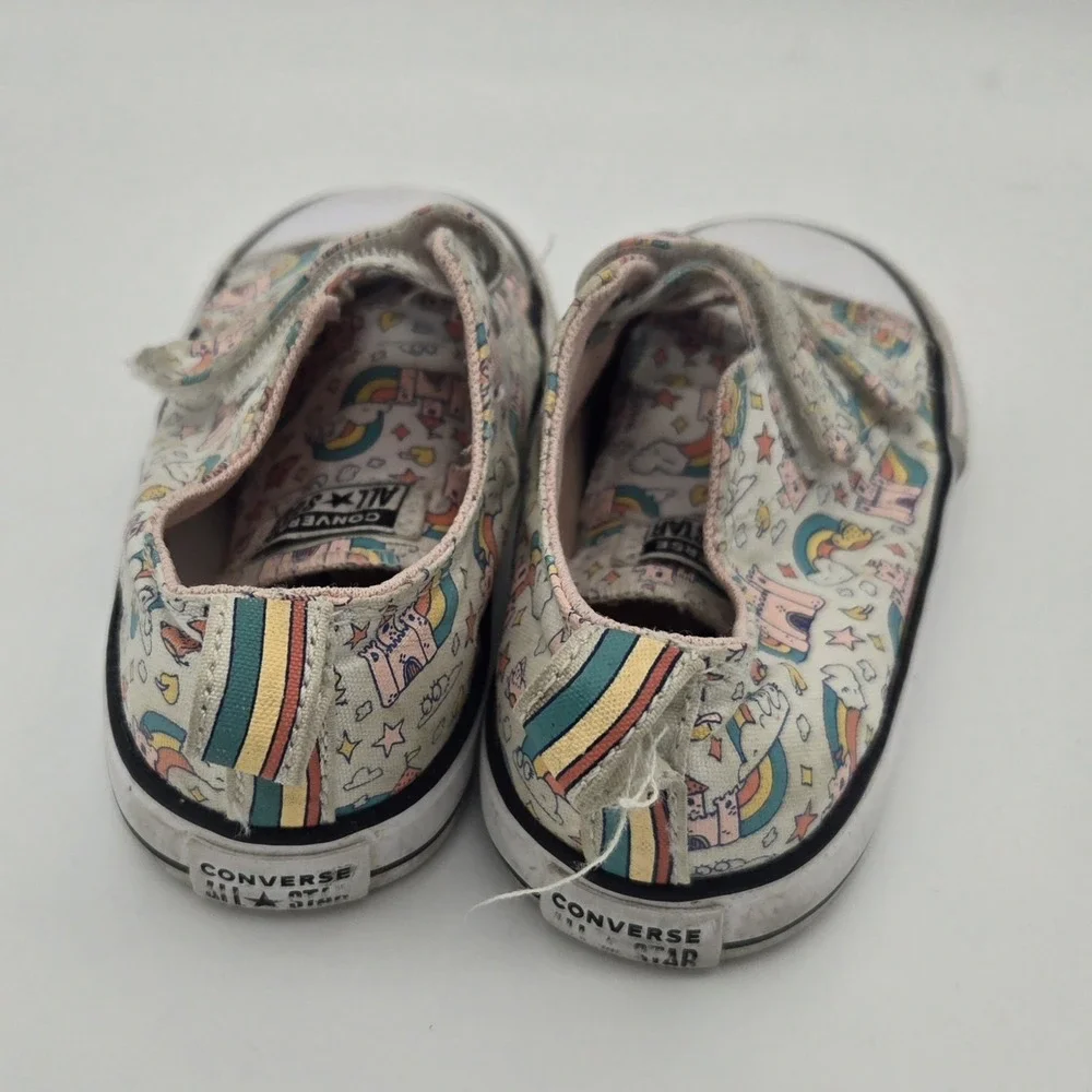 Converse All Star girls shoes size 9 toddler Castles Rainbows